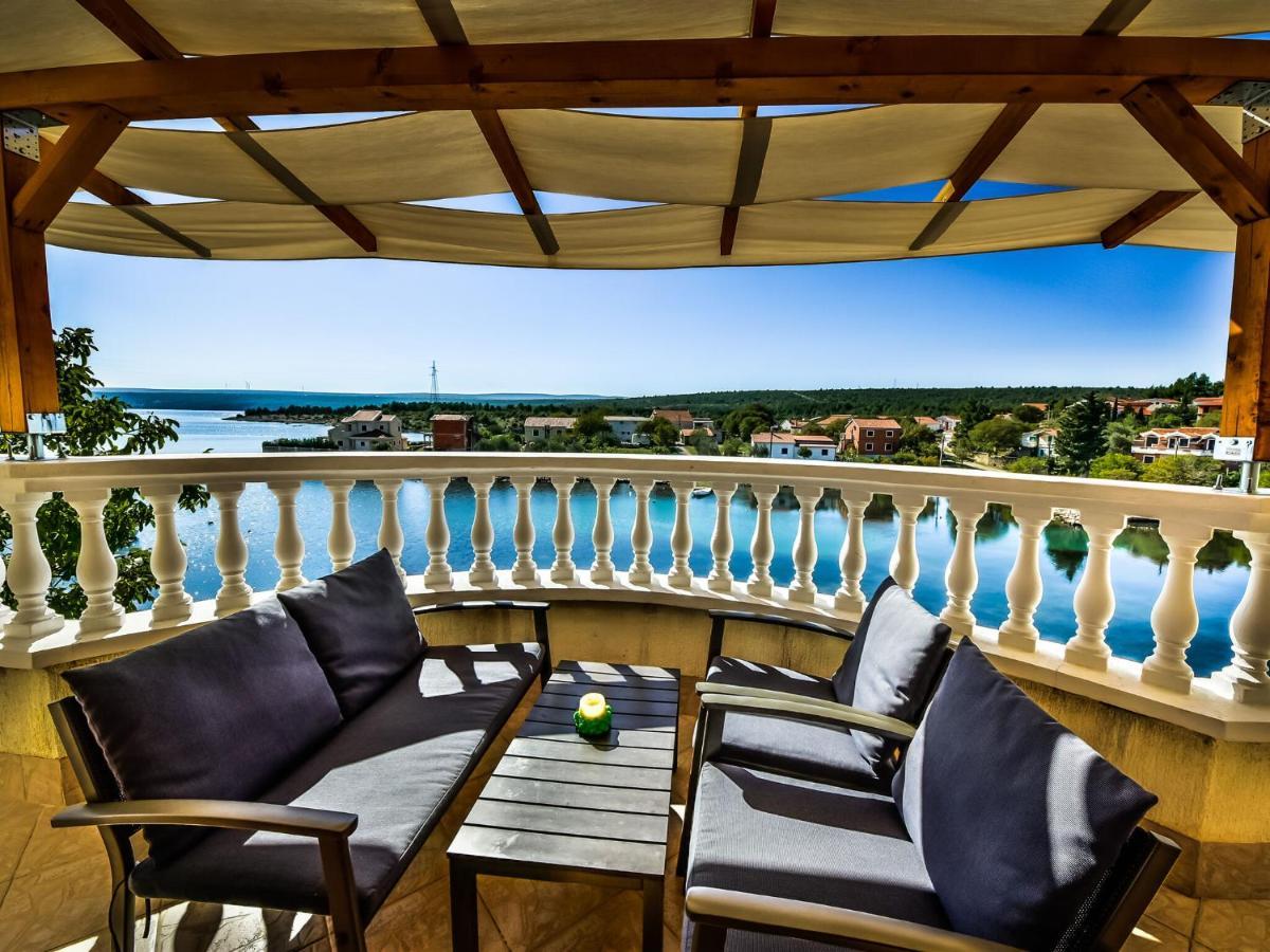 Cozy Holiday Home In Krusevo With Garden Zewnętrze zdjęcie